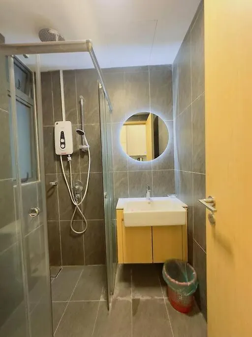 The Luxe Sky Pool Διαμέρισμα Κουάλα Λουμπούρ 0*,
